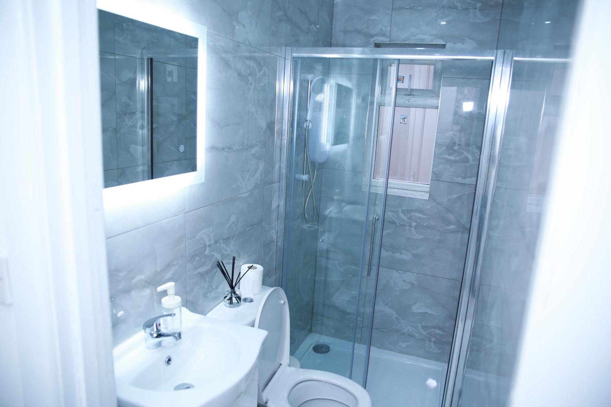 South Harrow Apartment ロンドン 部屋 写真