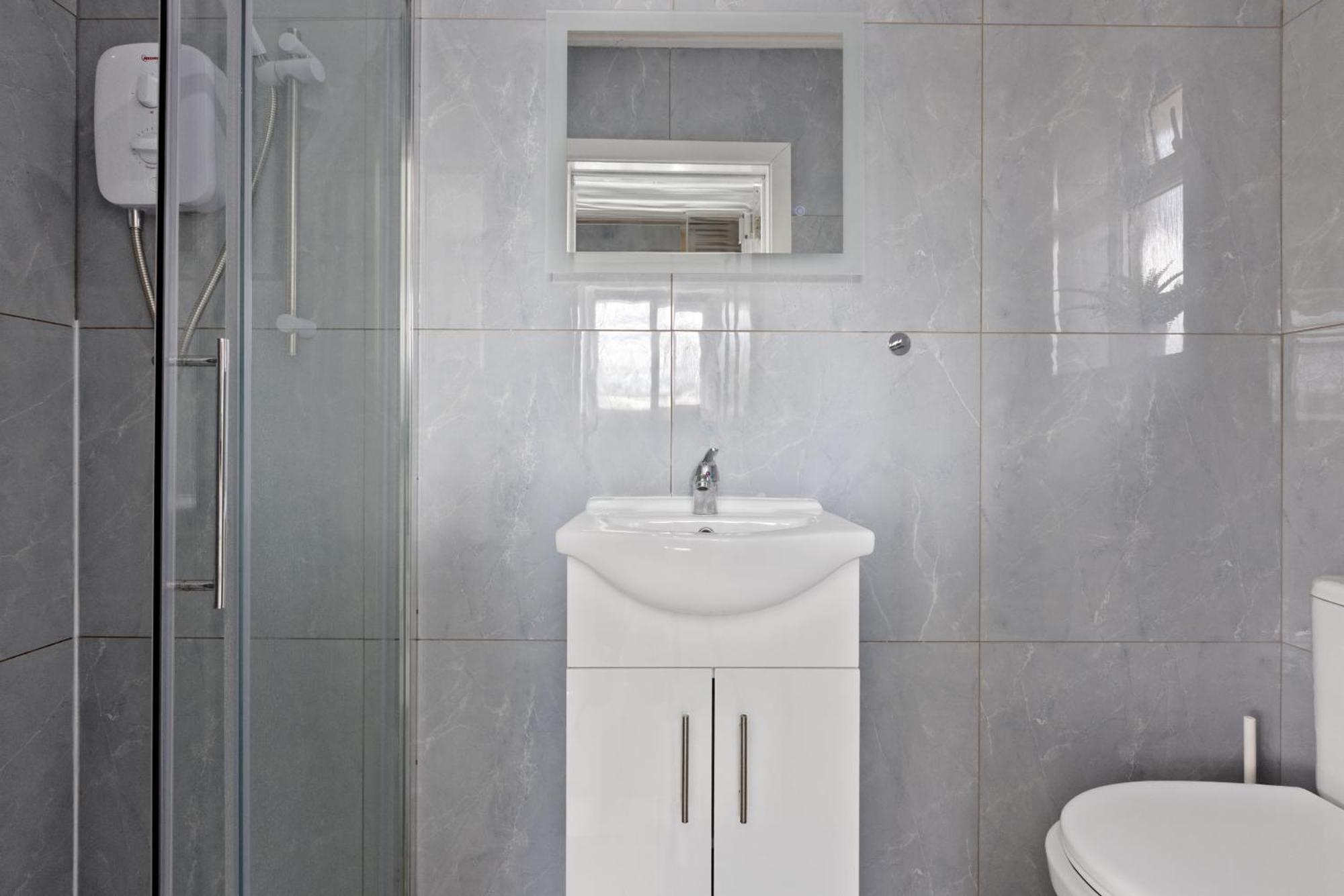 South Harrow Apartment ロンドン エクステリア 写真